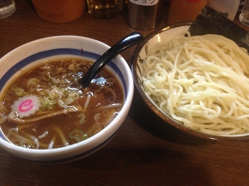 「つけ麺（中）」@大勝軒 十五夜 新宿御苑店の写真