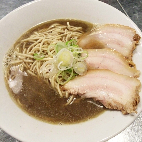 「肉そば（しょうゆ）　780円」@らぁめん家 有坂の写真