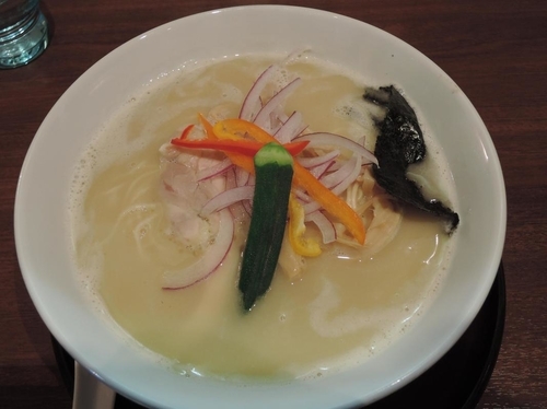 「濃厚鶏白湯そば」@鷄白湯そば葵の写真