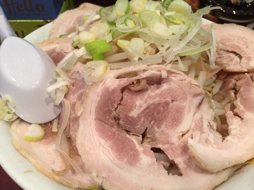 「チャーシューめん(醤油)(大)＋もやし」@こってりらーめん なりたけ TOKYOの写真