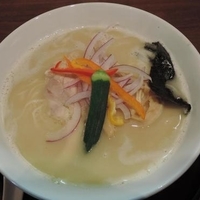 濃厚鶏白湯そば