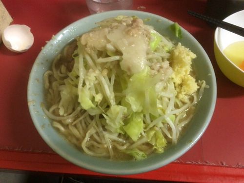 「小ラーメン(ヤサイ、ニンニク)＋玉子」@ラーメン二郎 桜台駅前店の写真