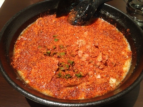 「濃厚中華そばたまねぎ一味唐辛子820円」@中華そば 輝羅の写真