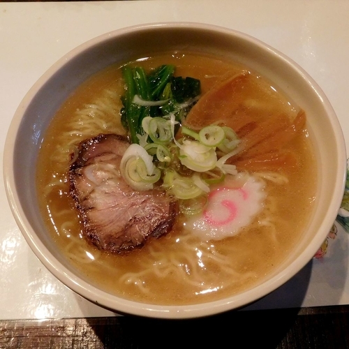「相模橋本らーめん今味（汐味 750円）」@麺や 菜かむらの写真