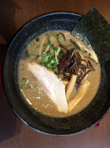 「豚骨らぁめん」@関東極濃豚骨らぁめん 葉隠～HAGAKURE～の写真