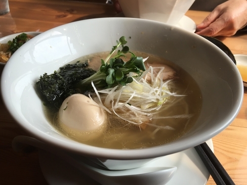 「中華そば 塩」@麺屋 佳佳の写真