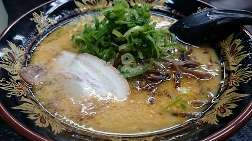 「味噌豚骨ラーメン」@一竜 四日市店の写真