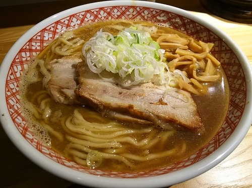 「【限定】青森煮干しラーメン　（麺大盛り：サービス券）」@麺肴 ひづきの写真
