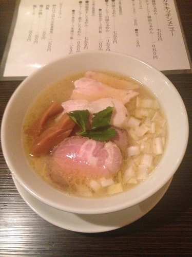 「チャーシュー白湯らぁめん 塩」@らぁめん屋 カネキッチンの写真