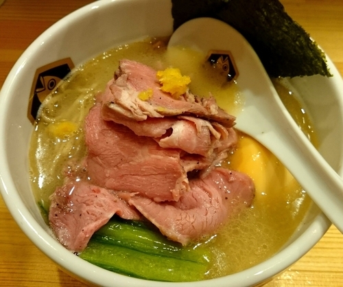 「特製真鯛らーめん 1050円」@真鯛らーめん 麺魚の写真