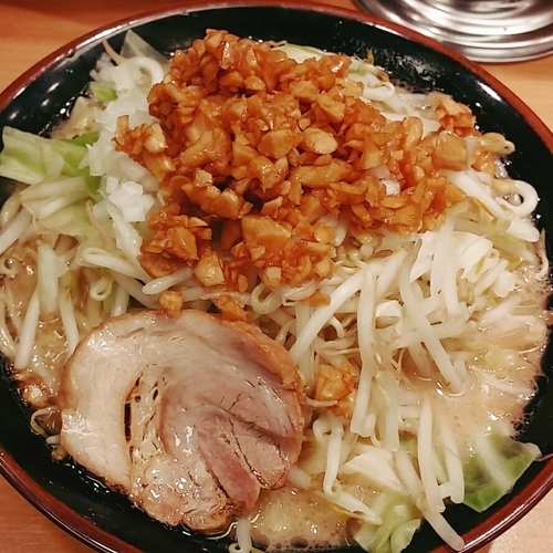 「豚そば　８２０円」@横濱家系ラーメン たくみ家 水戸南店の写真
