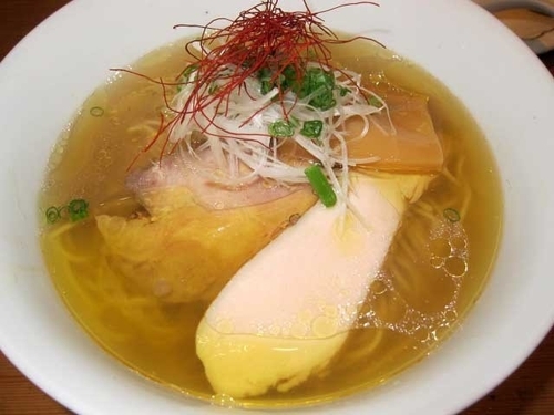 「塩ラーメン　800円」@ラーメン屋 トイ・ボックスの写真