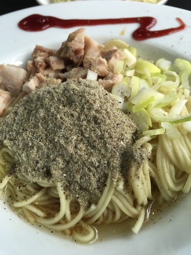 「煮干し中華そばハード追い玉」@煮干中華そば のじじR 我孫子店の写真