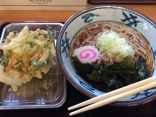 「かき揚げそば【400円】」@どん八食堂 東糀谷店の写真