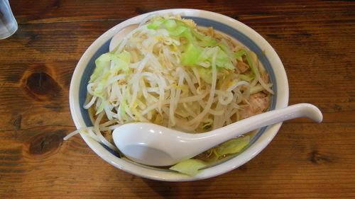 「ラーメン　豚ましニンニクまし味玉付き」@ラーメン豚力の写真