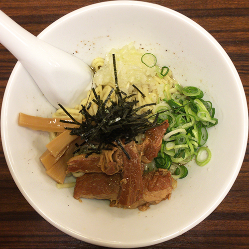 「ニボ塩まぜそば（大盛サービス）」@百麺 中目黒店の写真