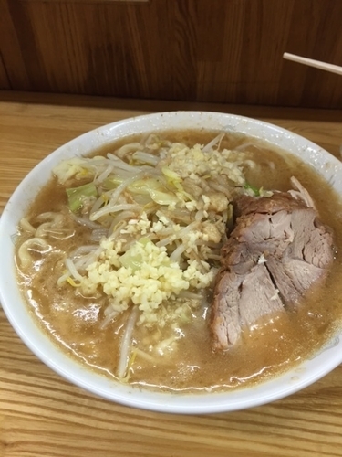 「小ラーメン（700円）　「ニンニク」「アブラ」」@ラーメン二郎 赤羽店の写真