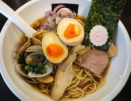 「【限定】春のアサリそば」@おおぜき中華そば店 早稲田店の写真