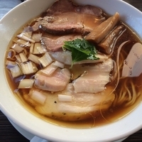 チャーシュー醤油らぁめん