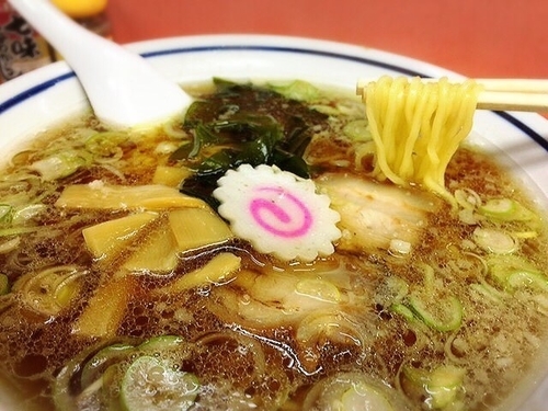 「ラーメン(550円)」@亀鶴の写真