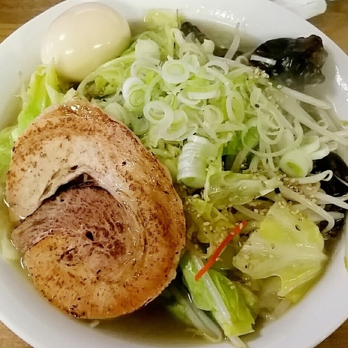 「塩タンメン　８５０円＋味玉」@へべれ家の写真