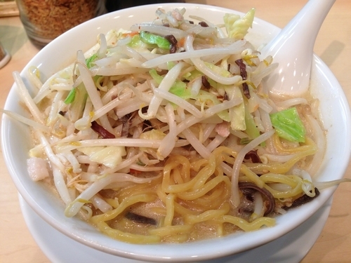 「濃厚白味噌らーめん」@味噌らーめんの店 しなり丸の写真