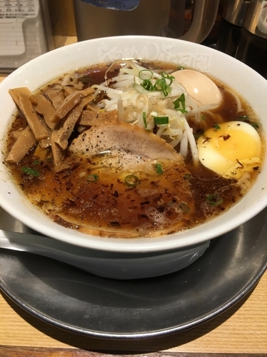 「焦がしネギ中華そば 羅楽 720円 味玉・メンマ各100円」@らあめん花月嵐 新大久保店の写真