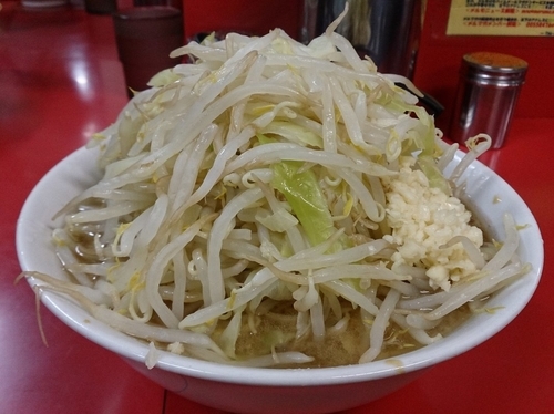 「小ラーメン豚入り」@ラーメン二郎 茨城守谷店の写真