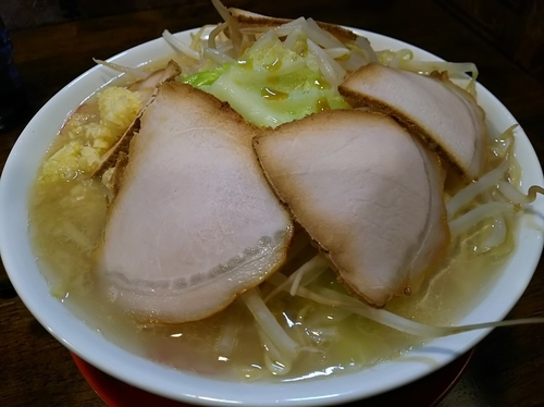 「たすろうラーメン  中 ３２０ｇ」@きまはち家 たすろう商店の写真