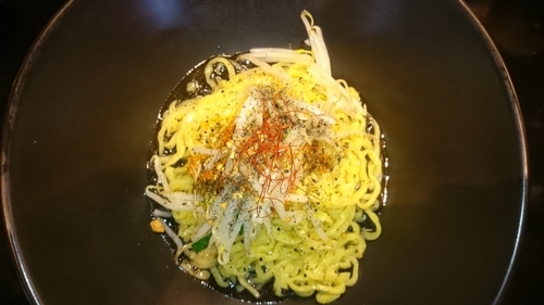 「汁なし黒担担麺1辛￥780(大盛･ﾁｬｰﾊﾝ  ｻｰﾋﾞｽ)」@金蠍の写真