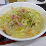 「ちゃんぽん＋焼きめし（ハーフ）　（９３０円）」@宝雲亭えっちゃんの写真