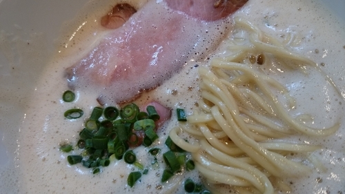 「出し蕎麦（醤油らぁ麺）」@中華蕎麦 葛の写真