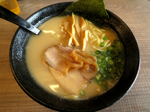 鯛白湯ラーメン