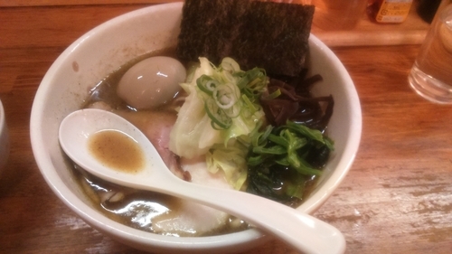 「濃厚鶏白湯ラーメン・醤油770円+味玉100円+Aランチ10」@麺や 福一の写真