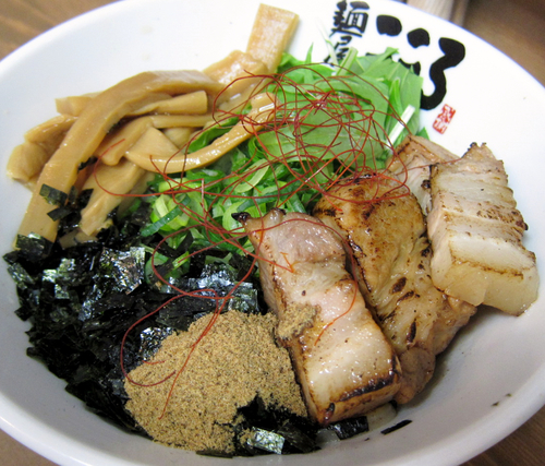 「塩まぜそば 500円（OPEN記念価格）」@麺屋 こころ 蒲田店の写真