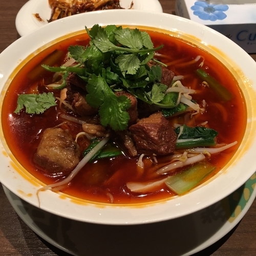 「麻辣牛肉刀削麺 ９８０円」@四季の宴の写真