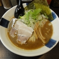 濃厚豚骨しょうゆラーメン