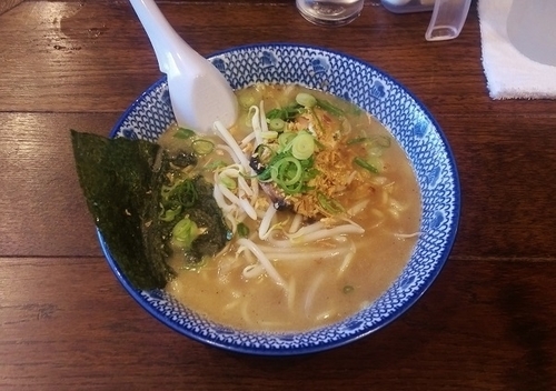 「しょうゆらぁめん」@葫 葛西店の写真
