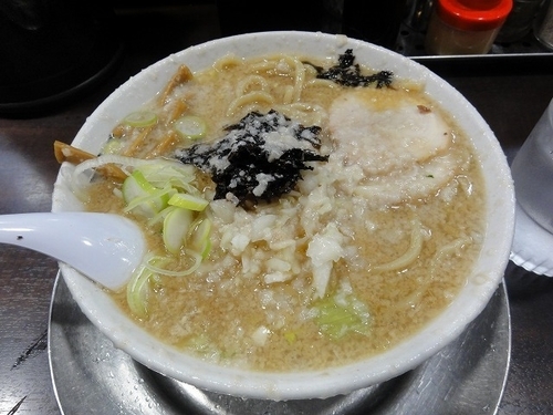 「中華そば 760円  中アブラ　両ネギマシ」@らーめん潤 蒲田店の写真