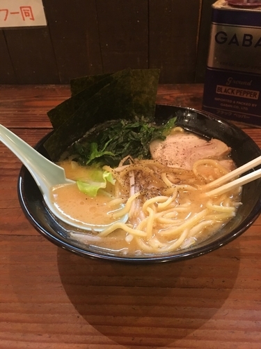 「濃厚豚骨味噌ラーメン」@横浜家系ラーメン 弌家の写真