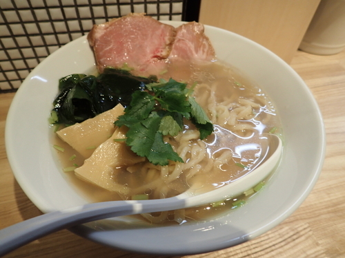 「貝塩らｰめん(太麺160g)+貝油和えそば」@らーめん 改の写真