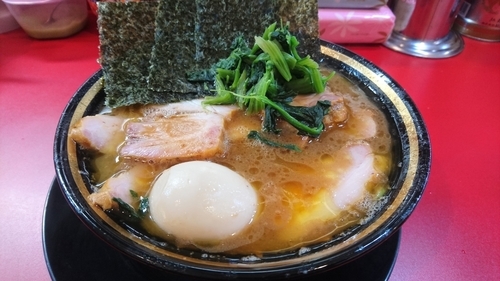 「【期間限定】焼き豚バラチャーシュー麺(麺硬め・味濃いめ)」@家系ラーメン とらきち家の写真