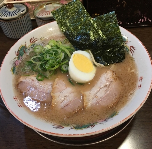 「ラーメン並（麺固・濃いめ￥680）」@豚骨発祥久留米ラーメン くるめや 浅草店の写真
