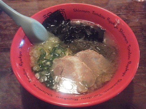 「おんな味ラーメン」@琉球新麺 通堂 儀保駅前店の写真