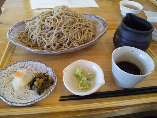 「ざるそば　大盛　８００円」@自然の恵みそばと、カフェ「凱」 Tokiの写真