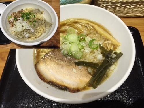 「煮干そば ＋ 替え玉 720＋180円」@つけめん・らーめん・煮干そば 金狼の写真