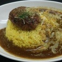 チーズハンバーグカレー 780円（日替）