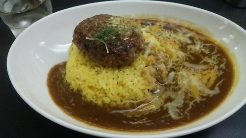 「チーズハンバーグカレー 780円（日替）」@スパイスキューブの写真