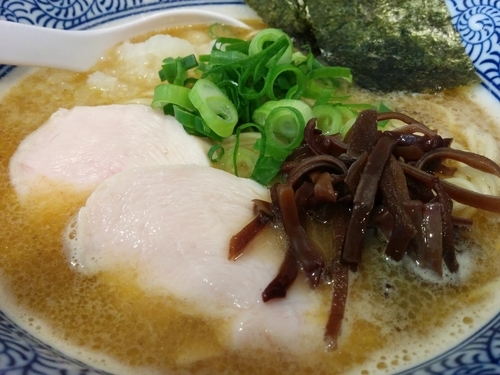 「濃厚とりそば」@濃厚鶏そば 築地とり食堂の写真