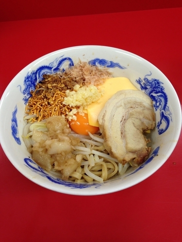 「まぜそば チーズ」@ジャンクガレッジ 北浦和店の写真